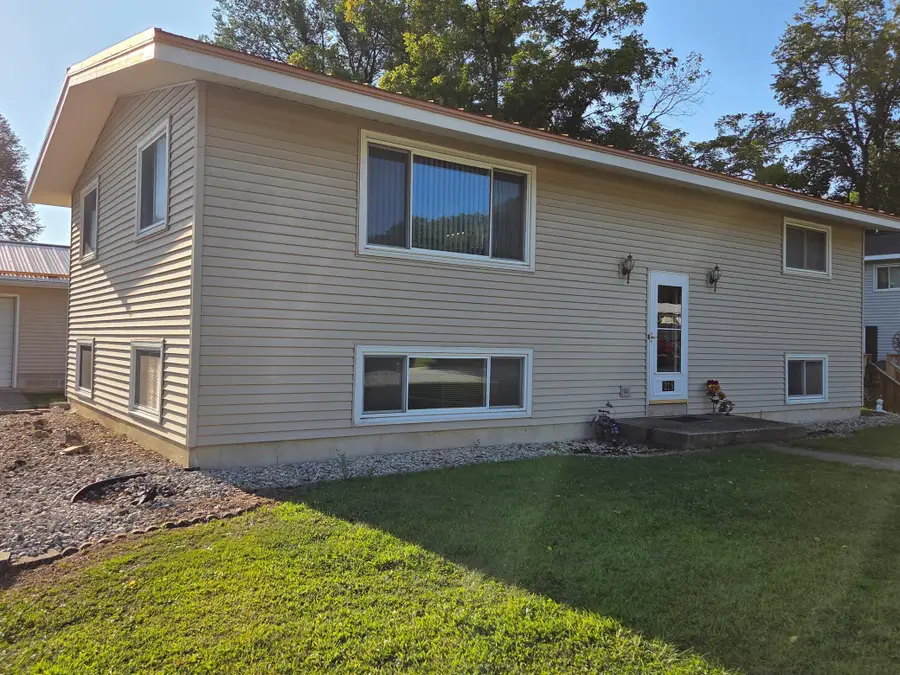 215 N Green Street, Rushford, MN 55971 - #2