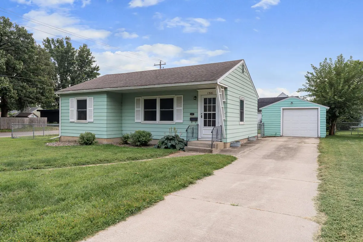 1301 3rd Avenue Sw, Austin, MN 55912 - #1