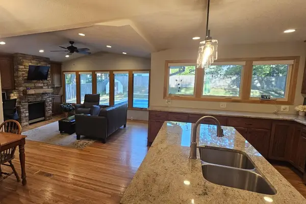 801 Continental Drive, New Brighton, MN 55112
