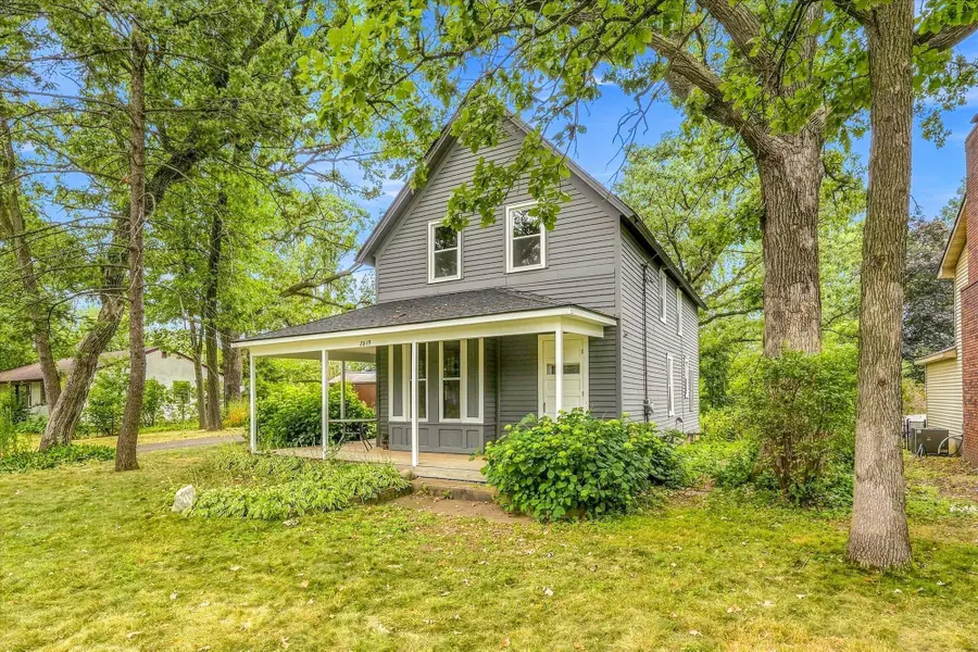 2819 Helen Street N, Saint Paul, MN 55109 - #3