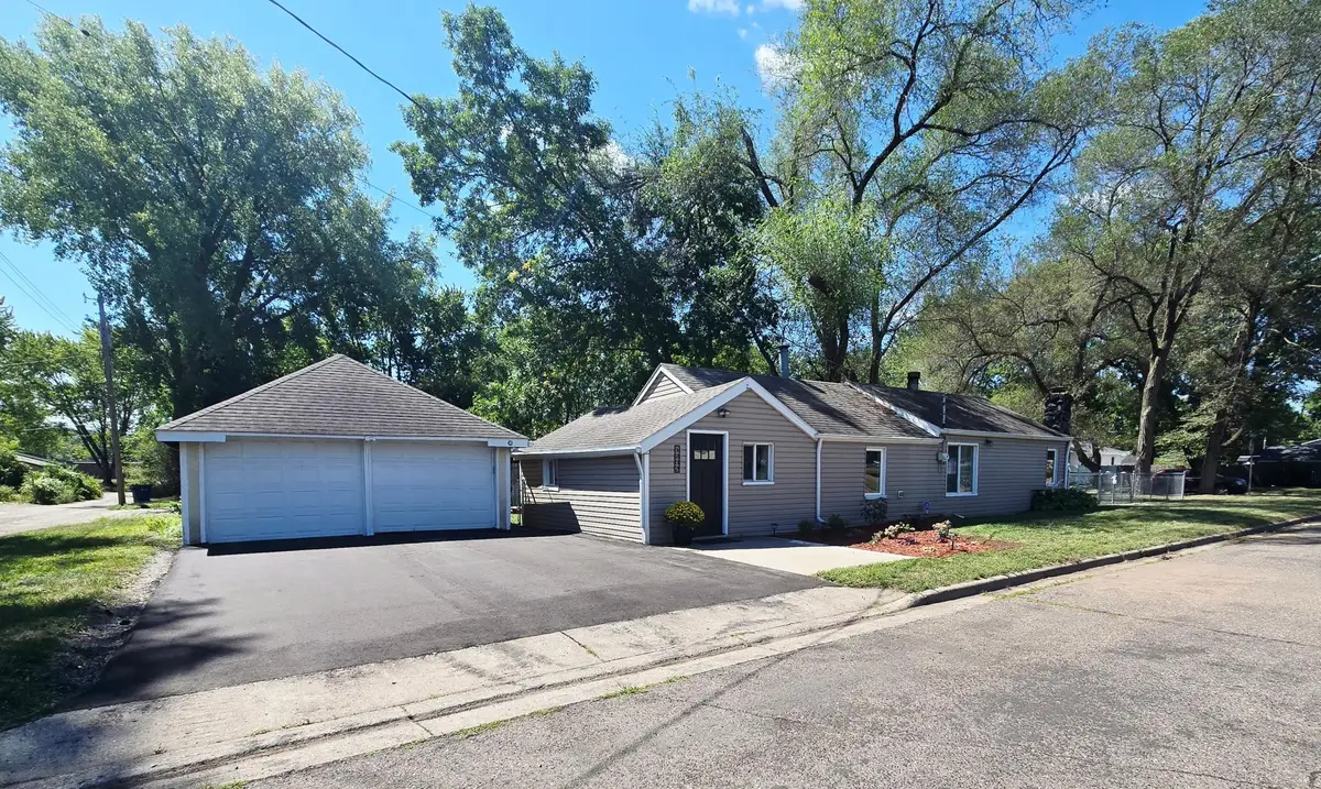 1202 11th Avenue Se, Saint Cloud, MN 56304 - #1