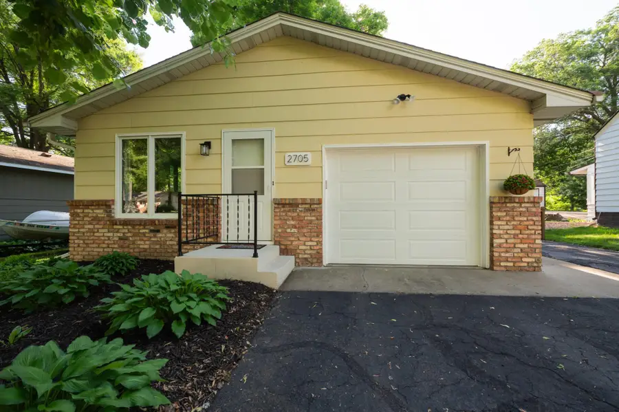 2705 Larch Lane N, Plymouth, MN 55441 - #2