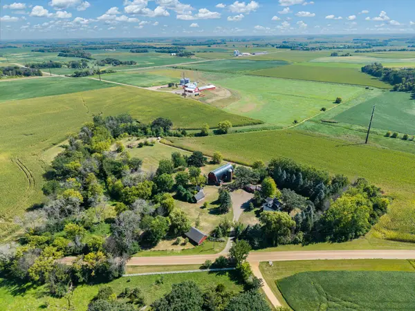 24951 Meridian Circle, Belle Plaine, MN 56011