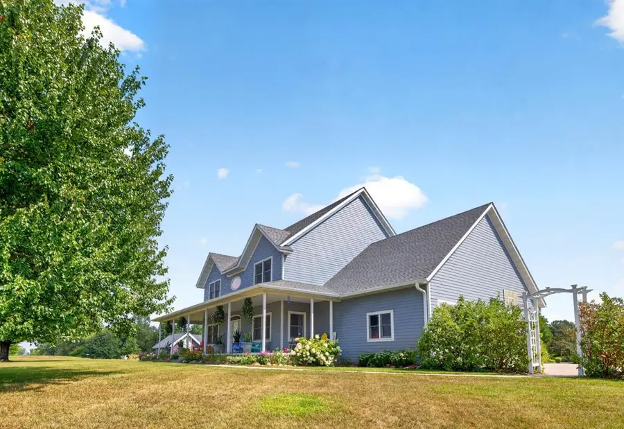 34693 Wells Creek Court, Frontenac, MN 55026 - #2