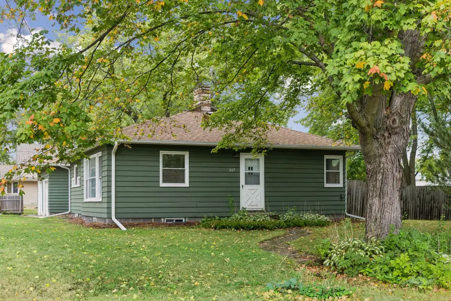 317 Franklin Avenue Sw, Watertown, MN 55388 - #2
