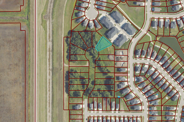 1120 Rachel Drive W, West Fargo, ND 58078
