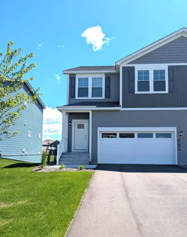 39729 Fallbrook Avenue, North Branch, MN 55056
