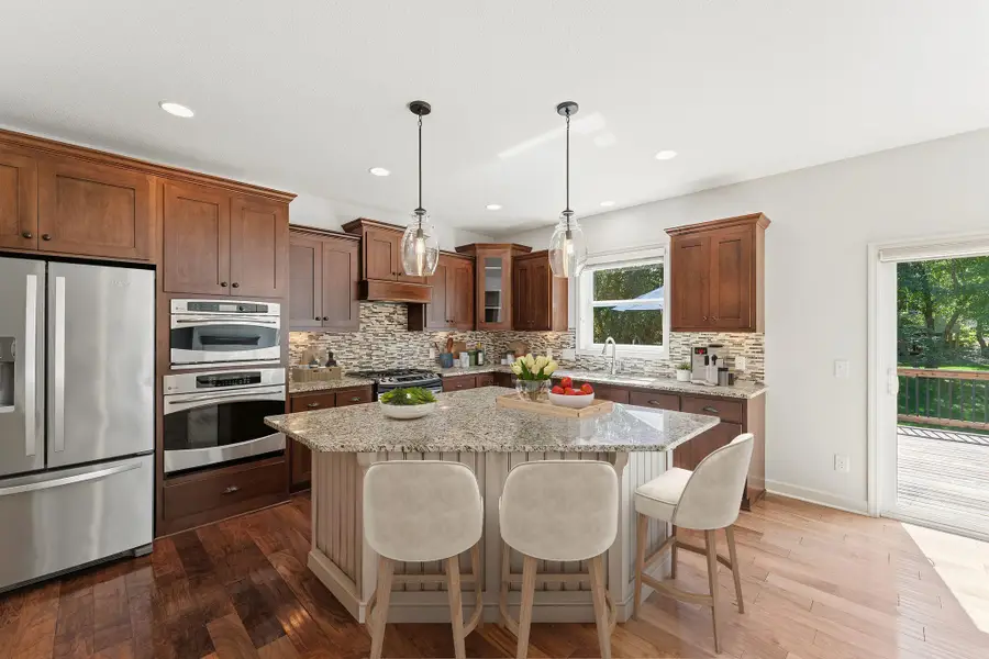 3460 Ridgestone Way, Woodbury, MN 55129 - #3