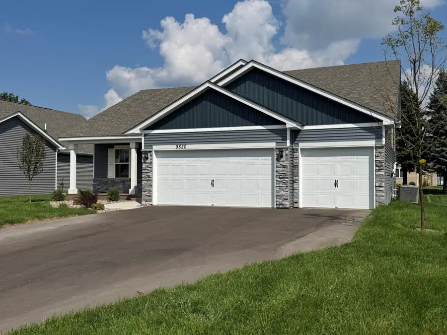 9820 Upper 89th Street S, Cottage Grove, MN 55016 - #2