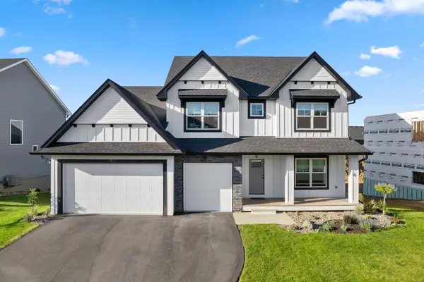 17940 Headwaters Drive, Lakeville, MN 55044