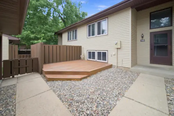 148 River Woods Lane, Burnsville, MN 55337