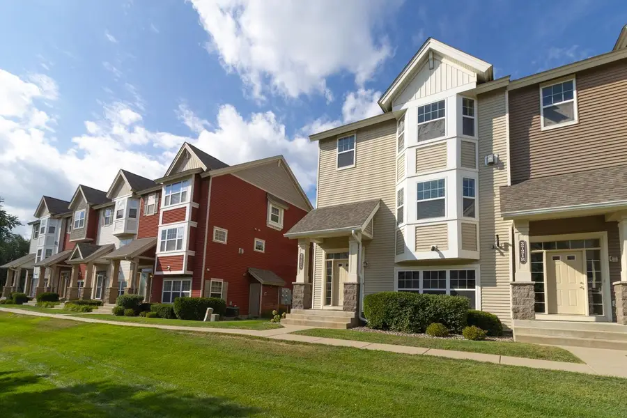 3721 Hazel Trail #A, Woodbury, MN 55129 - #2