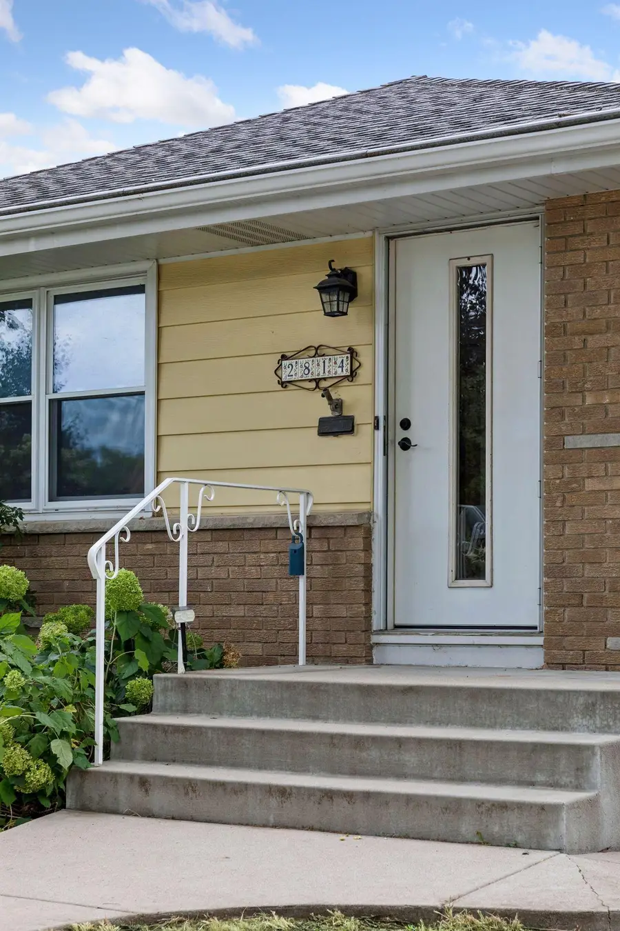 2814 Irving Avenue N, Minneapolis, MN 55411 - #3