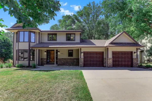 4690 Parkridge Drive, Eagan, MN 55123