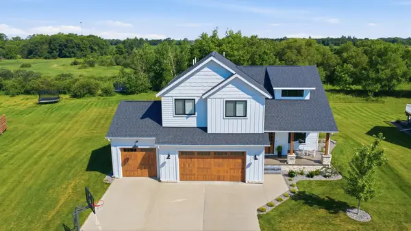 2022 Sandstone Loop N, Sartell, MN 56377