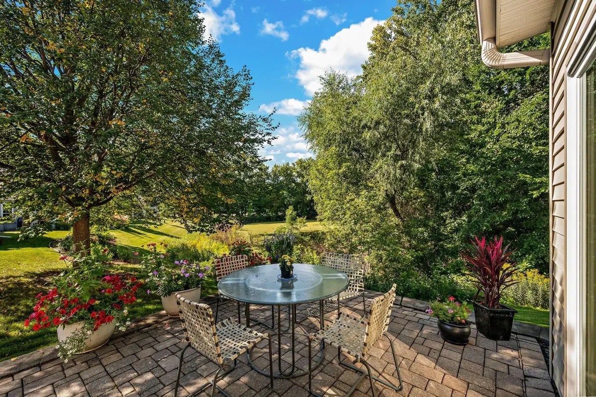 130 Lakeview Road E, Chanhassen, MN 55317 - #1