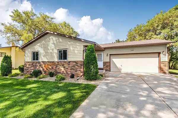 1211 Cypress Road, Saint Cloud, MN 56303