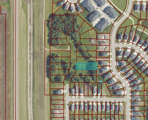 1144 Rachel Drive W, West Fargo, ND 58078