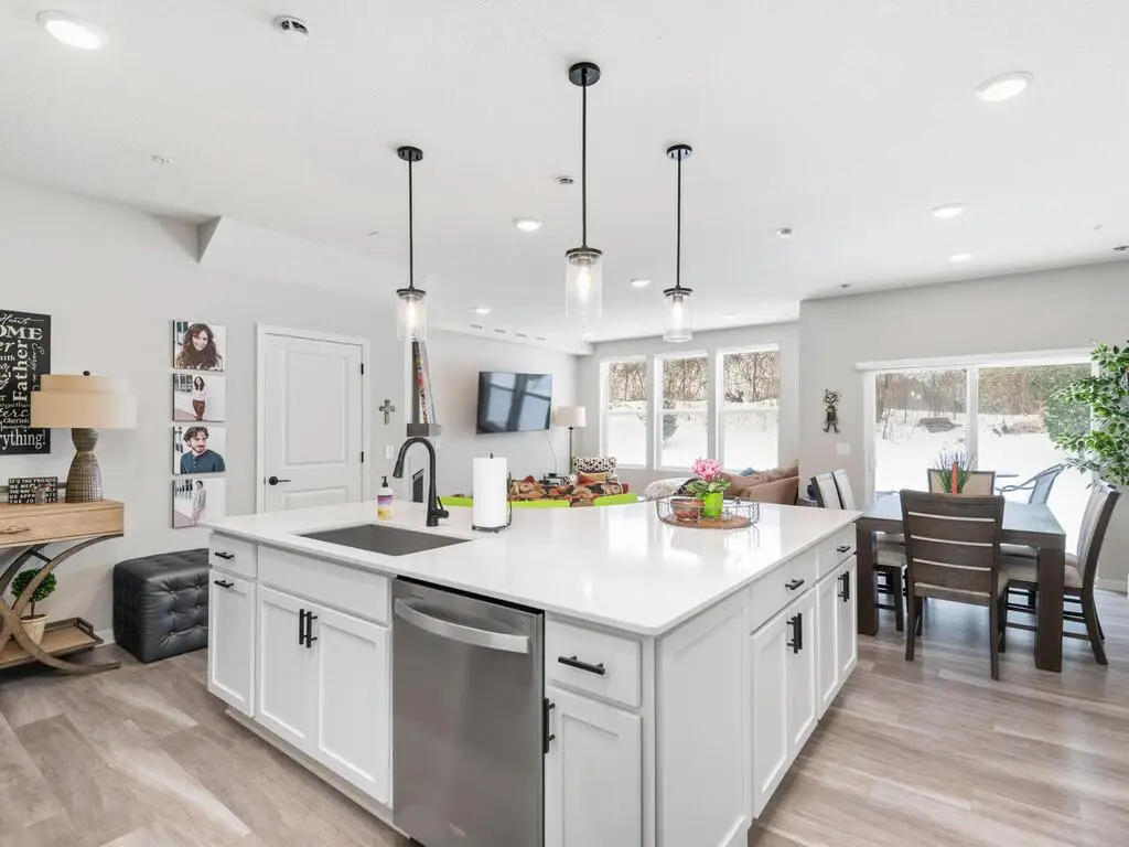 4876 Avery Court, Eagan, MN 55123 - #1