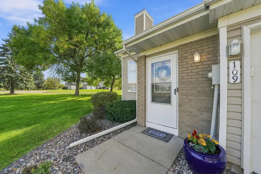 13460 60th Place N #109, Plymouth, MN 55446 - #2