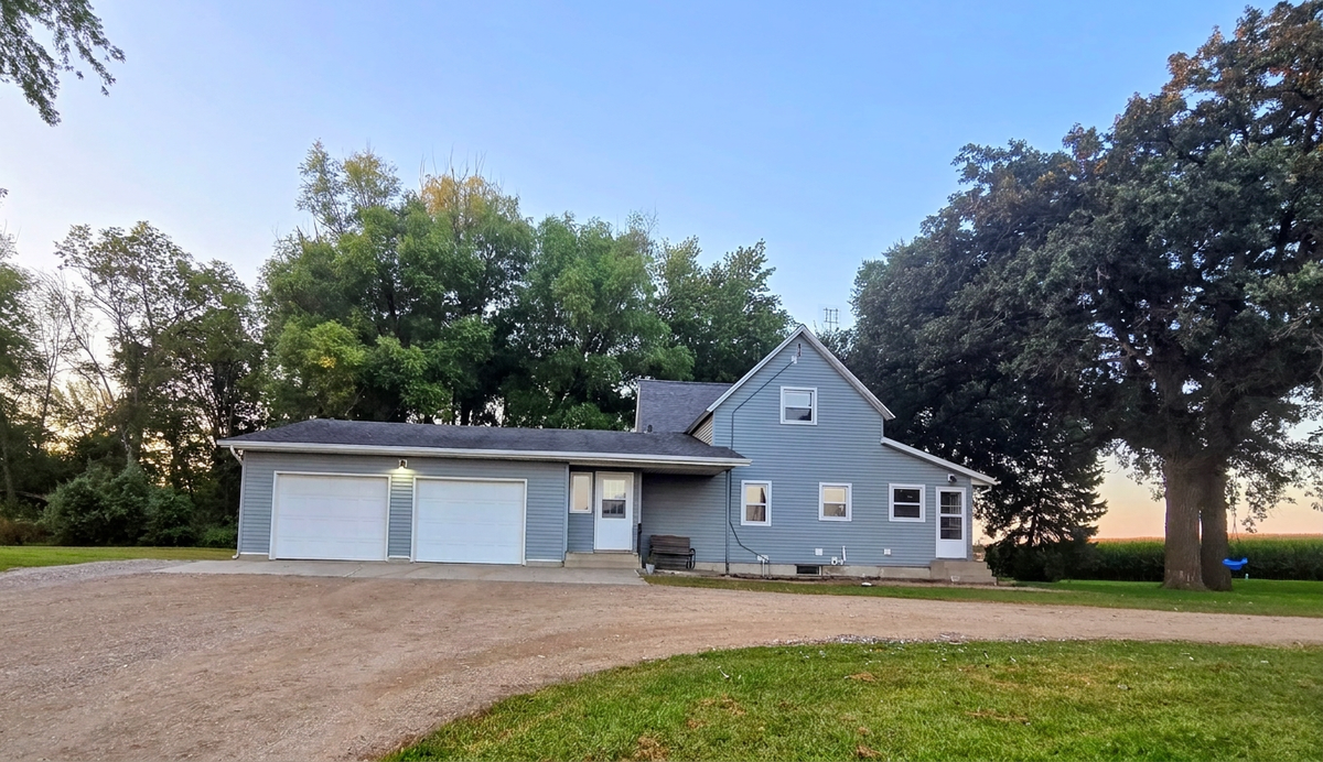 48635 600th Avenue, Fairfax, MN 55332 - #1