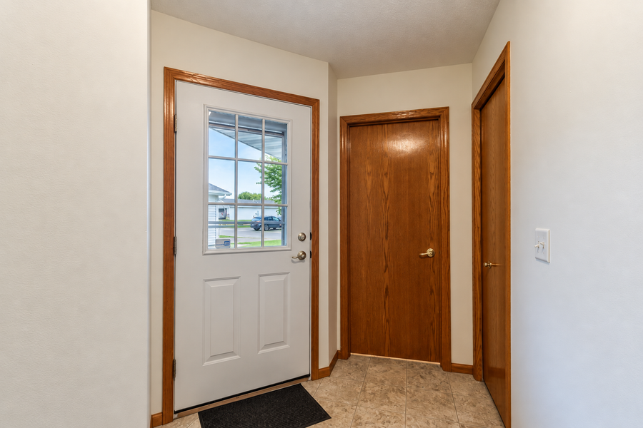 198 Cedar Cove Lane, Owatonna, MN 55060 - #2