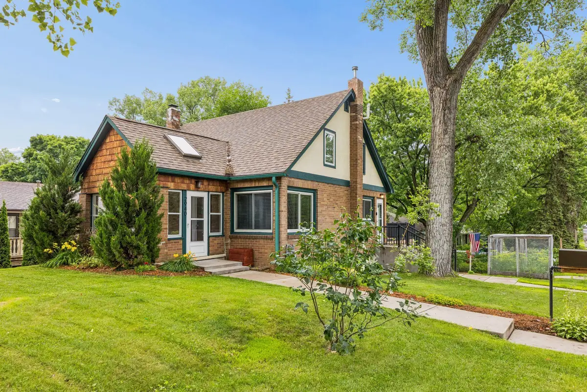 2940 Maryland Avenue S, Saint Louis Park, MN 55426 - #1