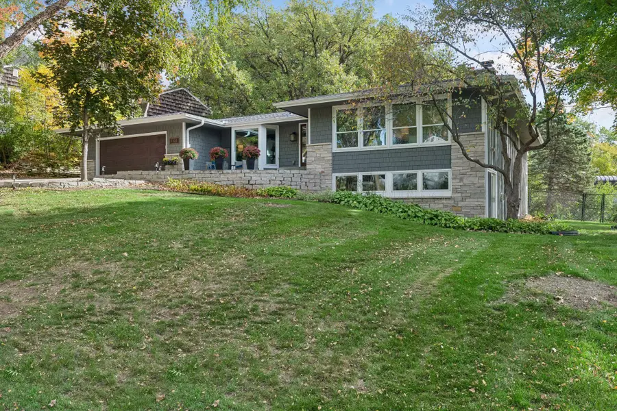 7101 Mark Terrace Drive, Edina, MN 55439 - #2