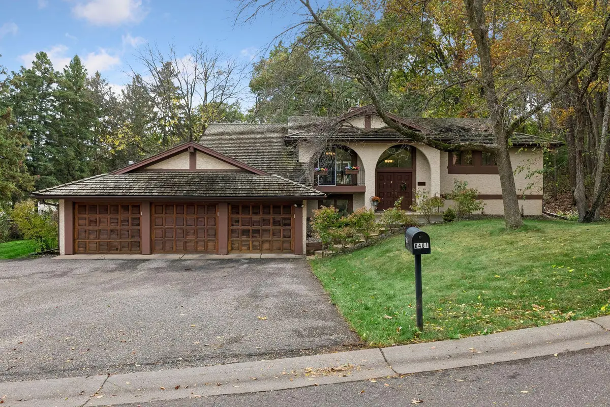 6401 Timber Ridge, Edina, MN 55439 - #1