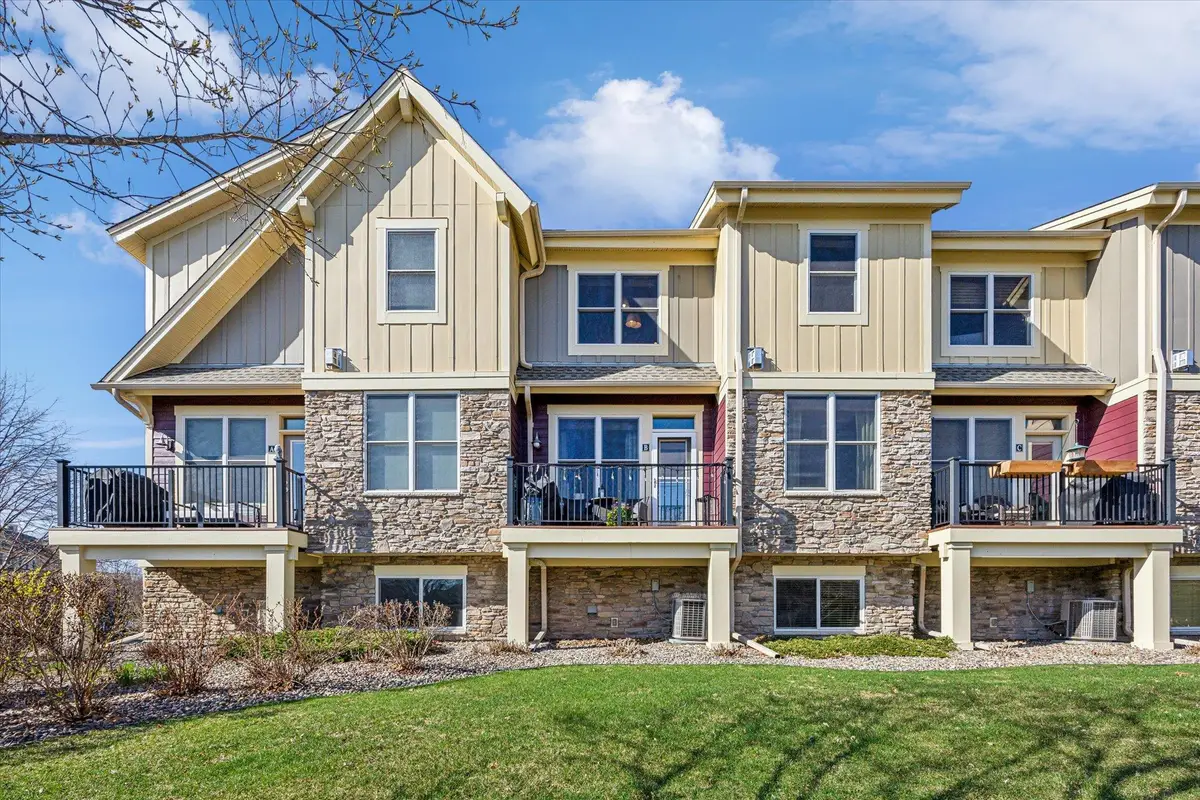 10733 Falling Water Lane #B, Woodbury, MN 55129 - #1