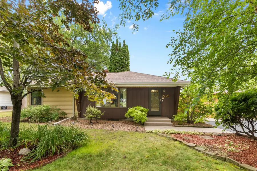 2726 Dellwood Street, Roseville, MN 55113 - #2