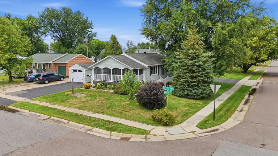337 Leeds Rd, Hoyt Lakes, MN 55750 - #3