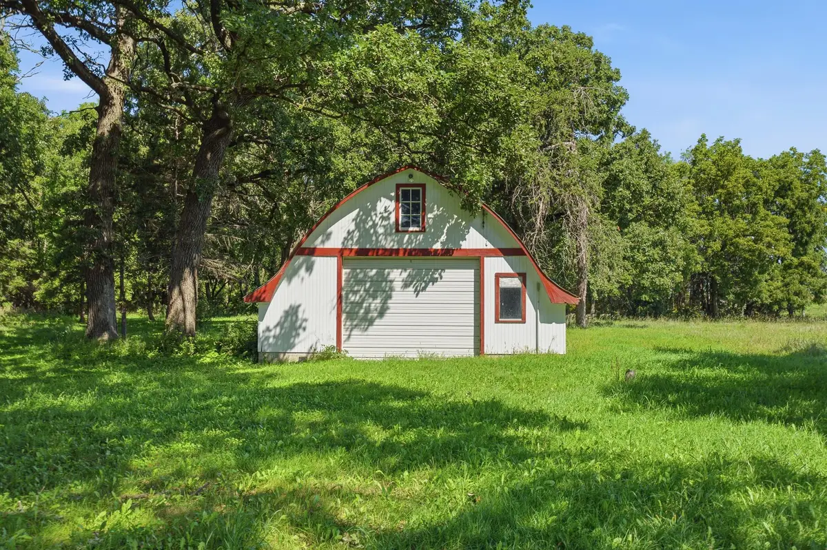 12179 380th Avenue, Blue Earth, MN 56013 - #1