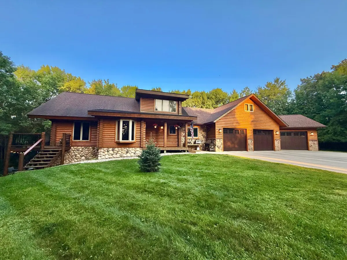 130 Eastwood Drive, Thief River Falls, MN 56701 - #1