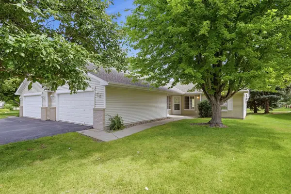 817 Greensview Court Nw, Hutchinson, MN 55350