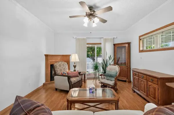 8600 Tessman Circle N, Brooklyn Park, MN 55445