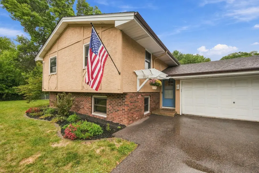 1602 Long Lake Road, New Brighton, MN 55112 - #2