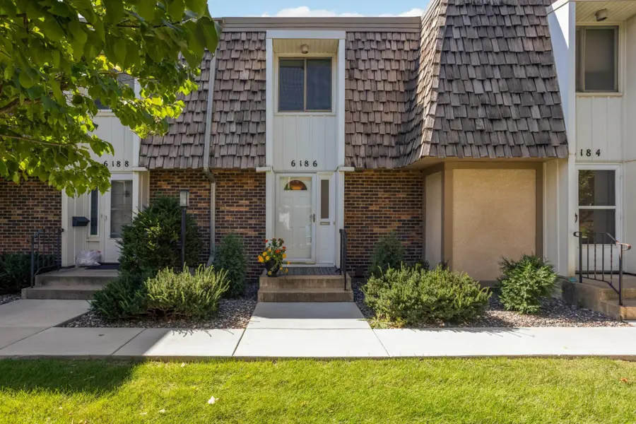 6186 Golden Valley Road, Golden Valley, MN 55422 - #3