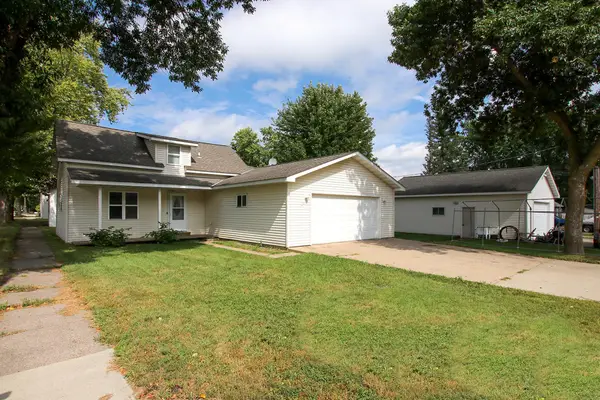240 Merrian Street, Glencoe, MN 55336