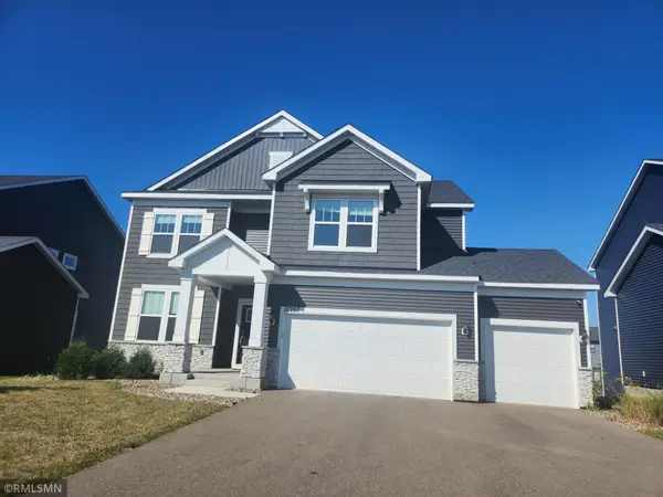 10267 Mcgregor Boulevard, Woodbury, MN 55129