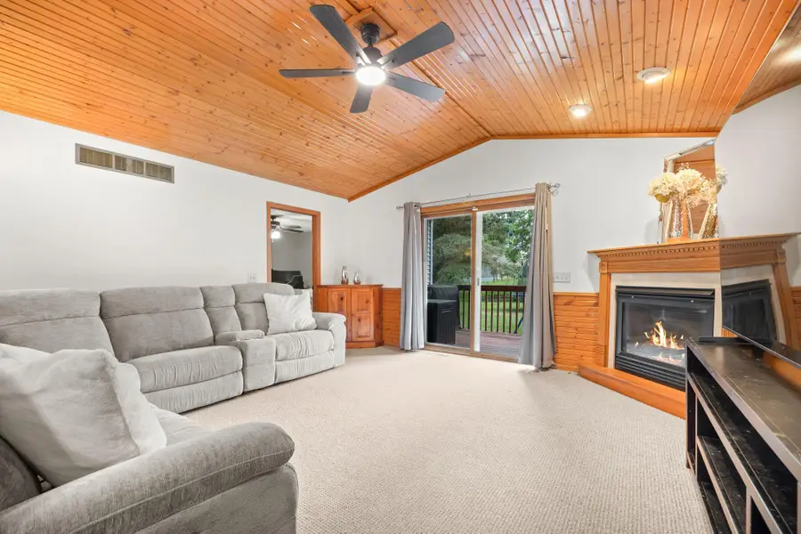 504 E Elmwood Street, Arlington, MN 55307 - #3