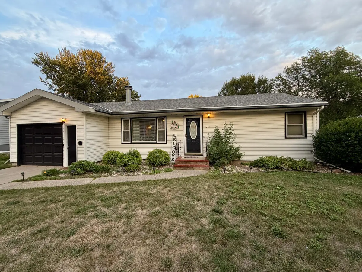 1018 N Elm Street, Luverne, MN 56156 - #1