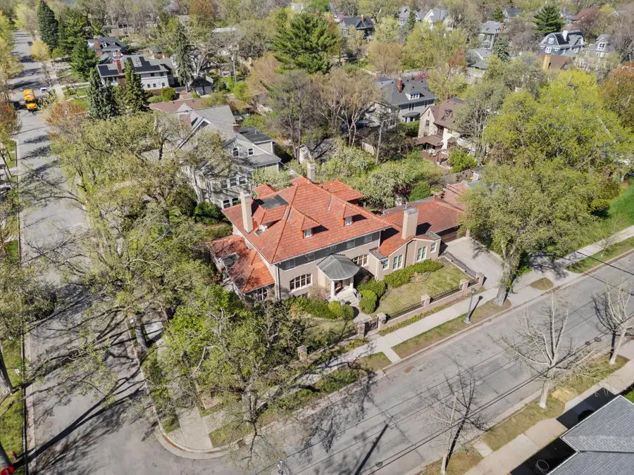 1724 Summit Avenue, Minneapolis, MN 55403 - #2