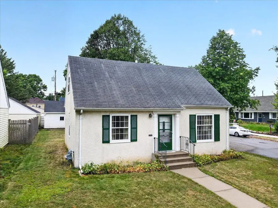 5900 Thomas Avenue S, Minneapolis, MN 55410 - #2