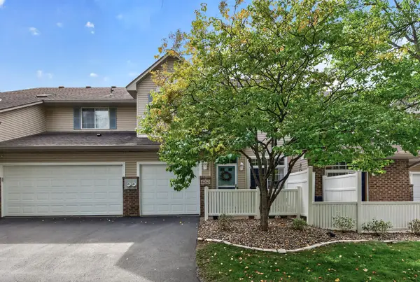 2559 Mallard Drive, Woodbury, MN 55125