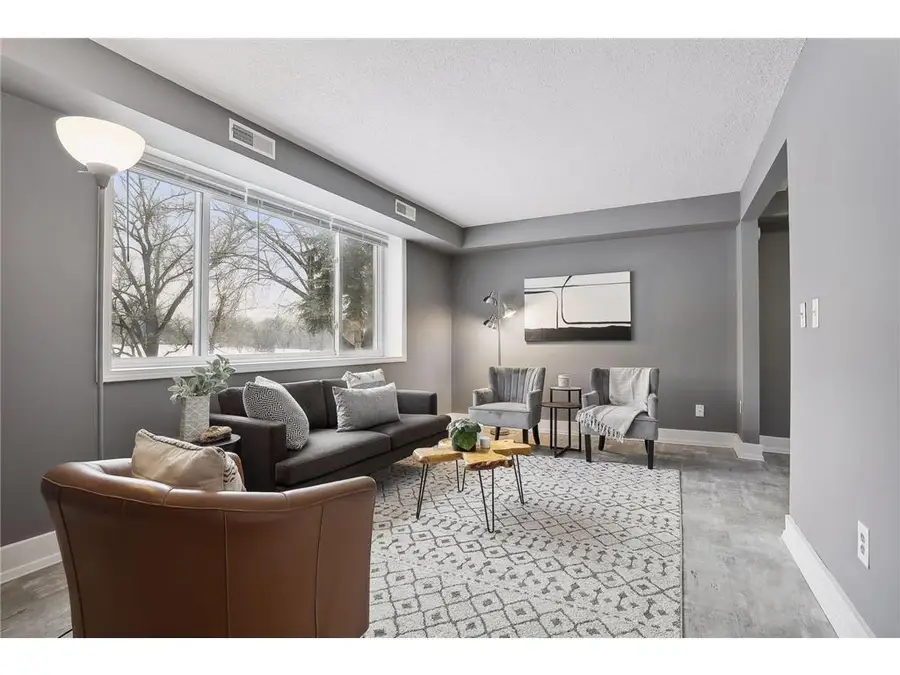439 Arlington Avenue E, Saint Paul, MN 55130 - #3
