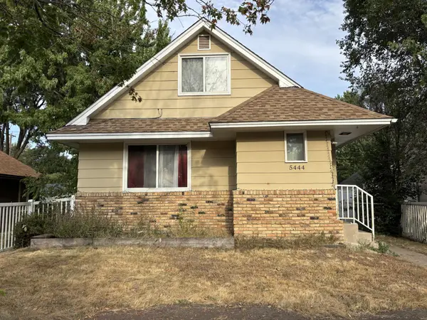 5444 Humboldt Avenue N, Brooklyn Center, MN 55430
