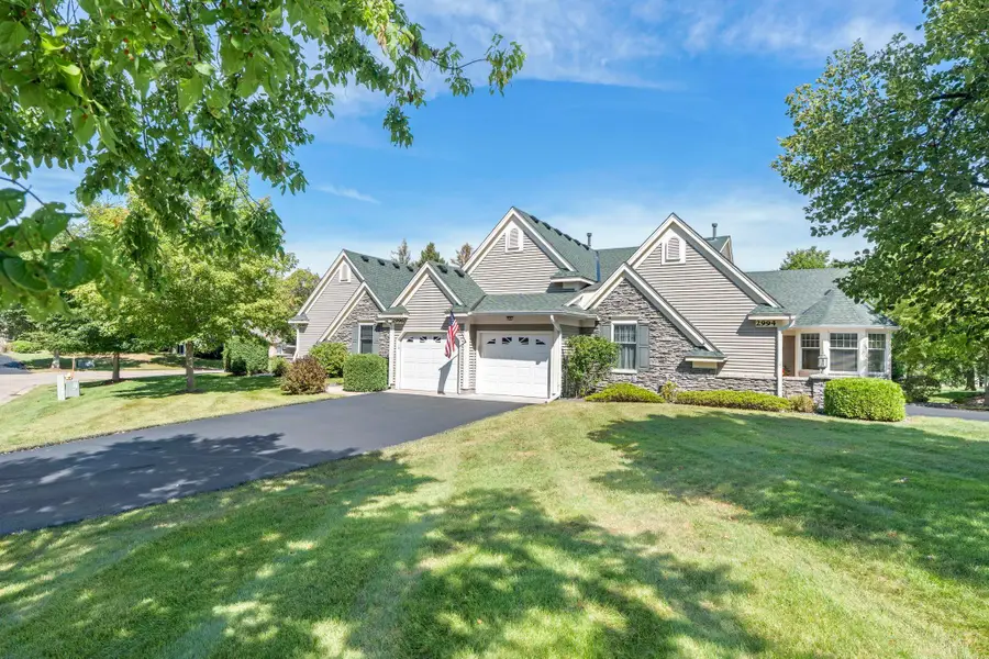 2996 Highcourte, Roseville, MN 55113 - #3