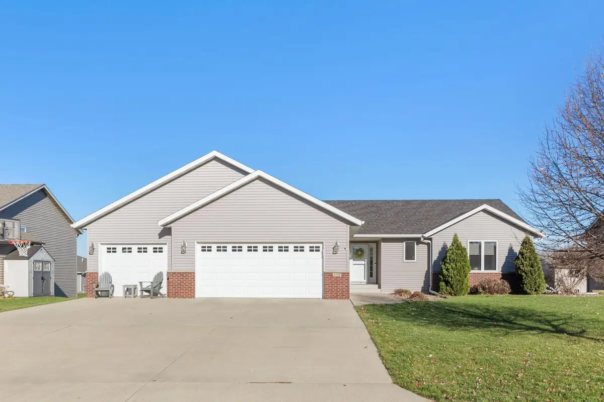 2458 Timberwood Lane Ne, Owatonna, MN 55060 - #1
