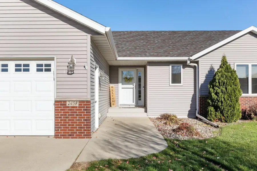 2458 Timberwood Lane Ne, Owatonna, MN 55060 - #2